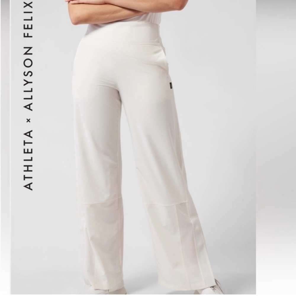 Athleta × Allyson Felix Legend Track Pants // Magnolia White Size M Loungewear